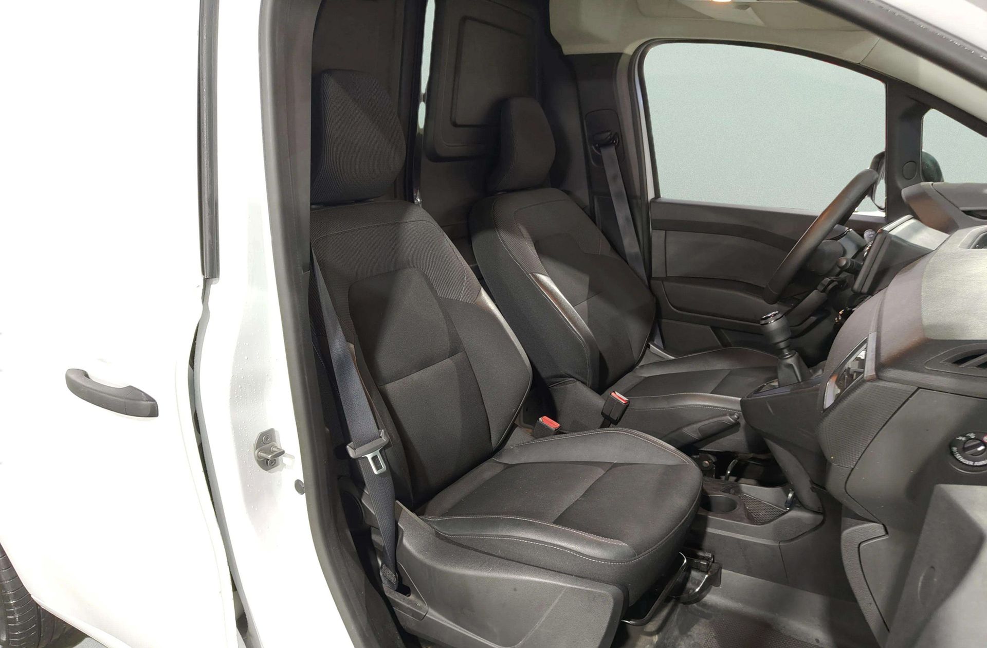 Nissan Townstar Furgon 1.3G L1 Profesional - foto 18