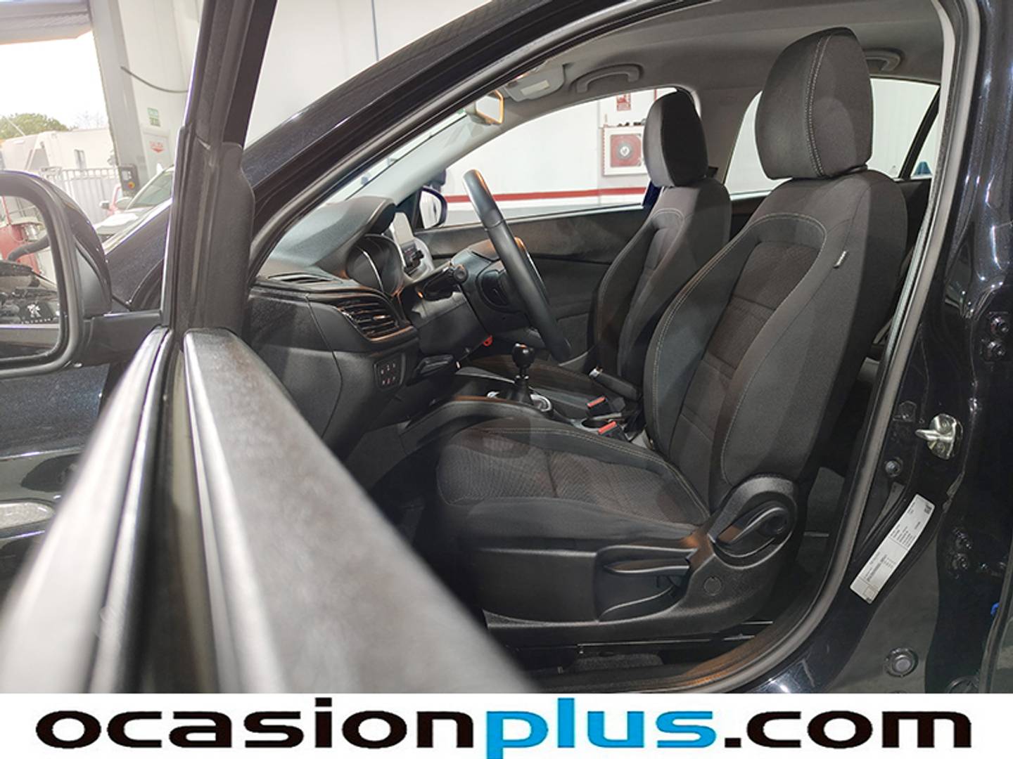 Foto Fiat Tipo Fiat Tipo Sedan 1.4 Fire Lounge (95 CV)