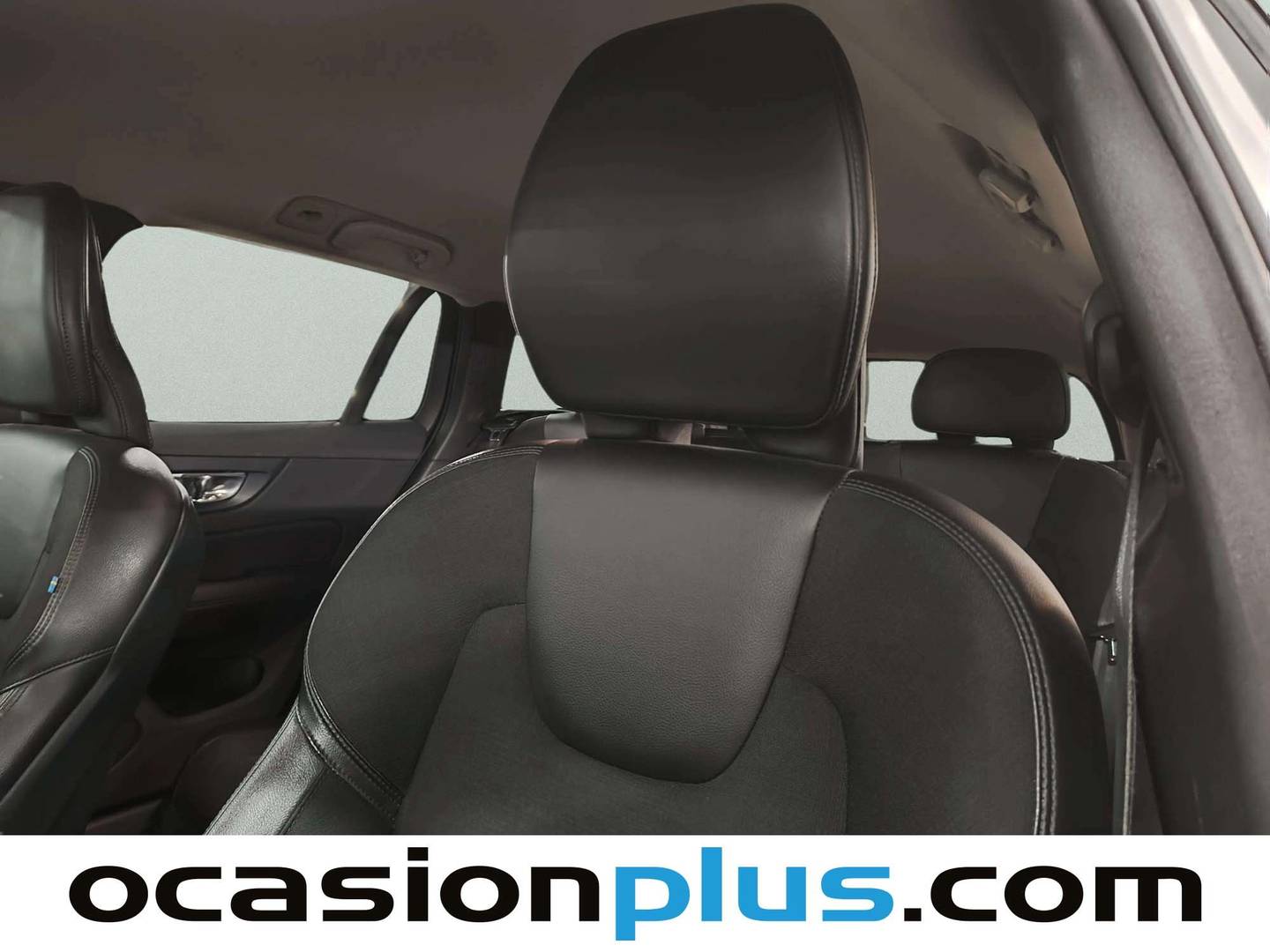 Extras y acabados del Volvo V60 Cross Country Volvo V60 Cross Country D4 AWD Auto  (190 CV)