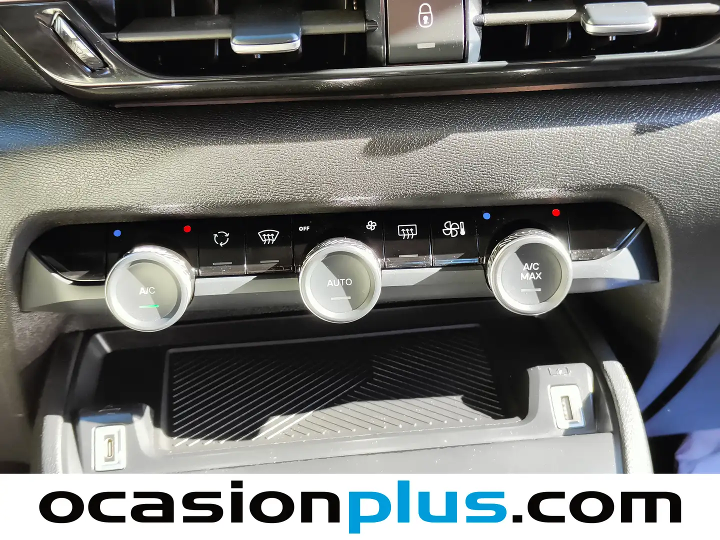 Foto Citroën C4 Citroen C4 PureTech 130 S&S 6v Feel Pack  (130 CV)