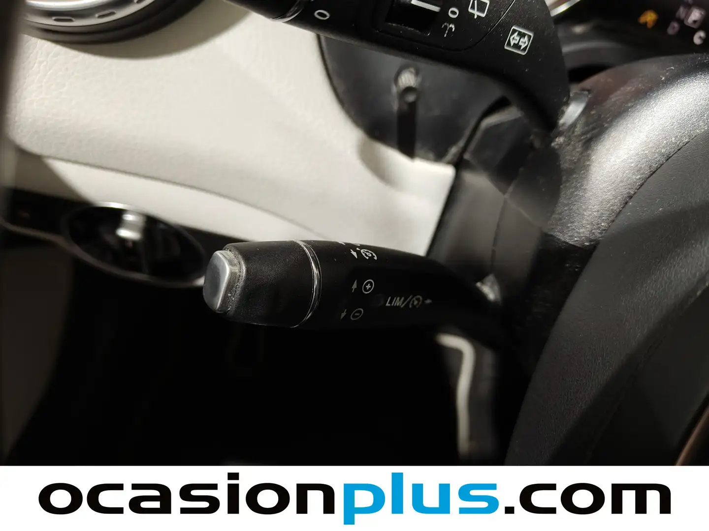 Foto Mercedes GLA Mercedes-Benz GLA GLA 200 d Urban (136 CV)