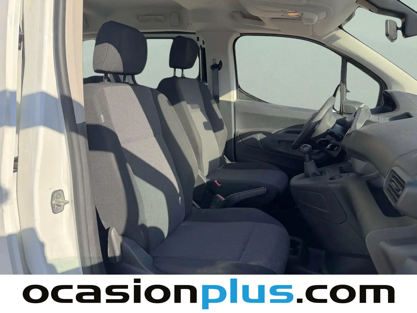 Foto Peugeot Rifter Peugeot Rifter BlueHDi 100 S&S Access Standard (100 CV)