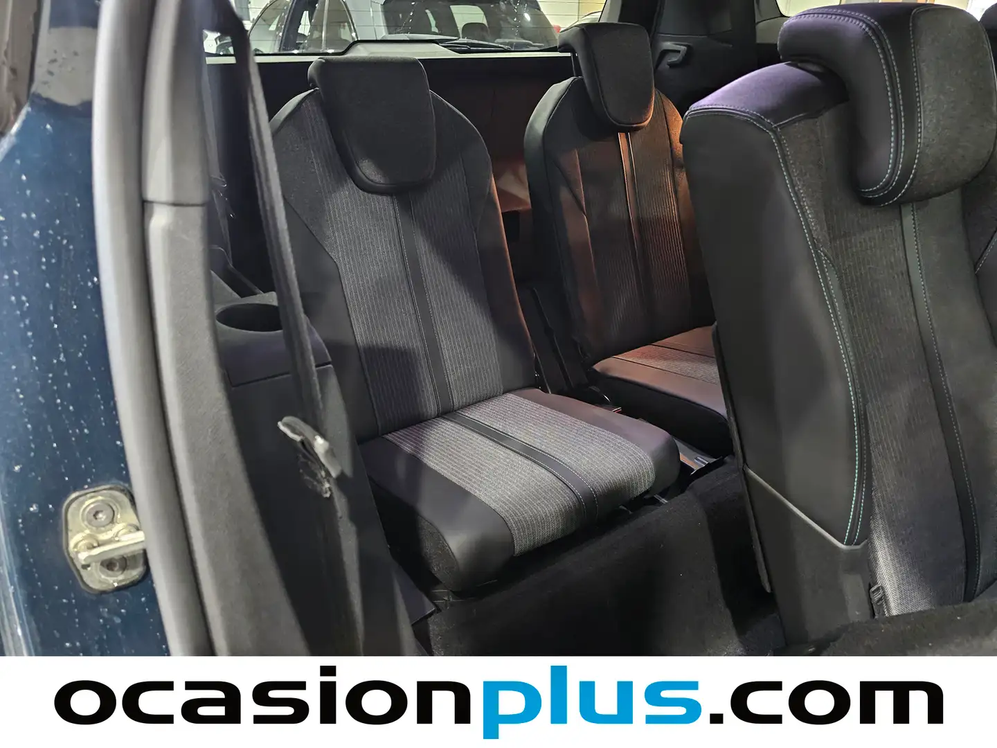 Foto Peugeot 5008 Peugeot 5008 PureTech 130 S&S Allure Pack EAT8 (130 CV) 7 PLAZAS