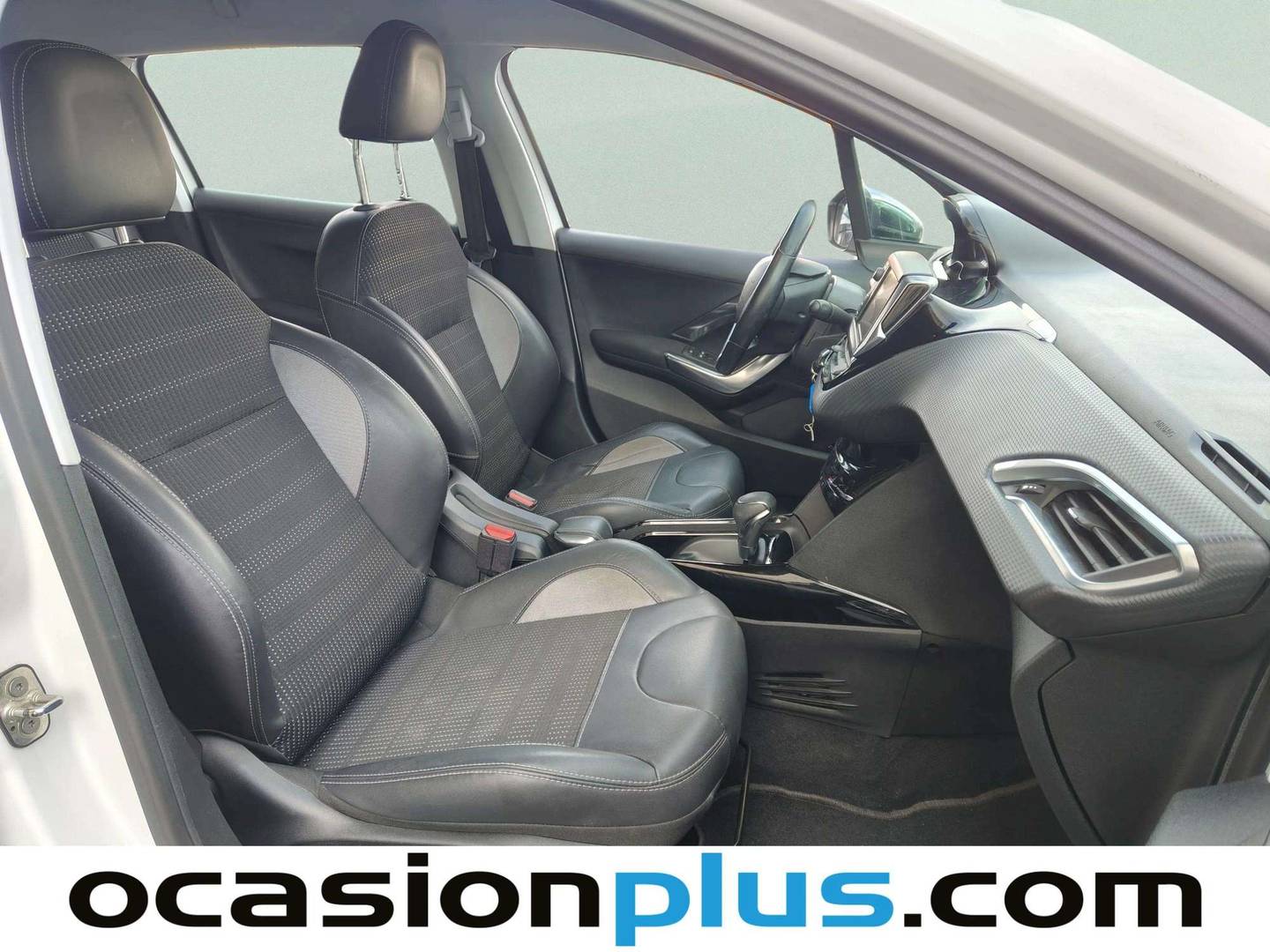 Peugeot 2008 Peugeot 2008 PureTech 110 S&S Allure EAT6  (110 CV) km 0