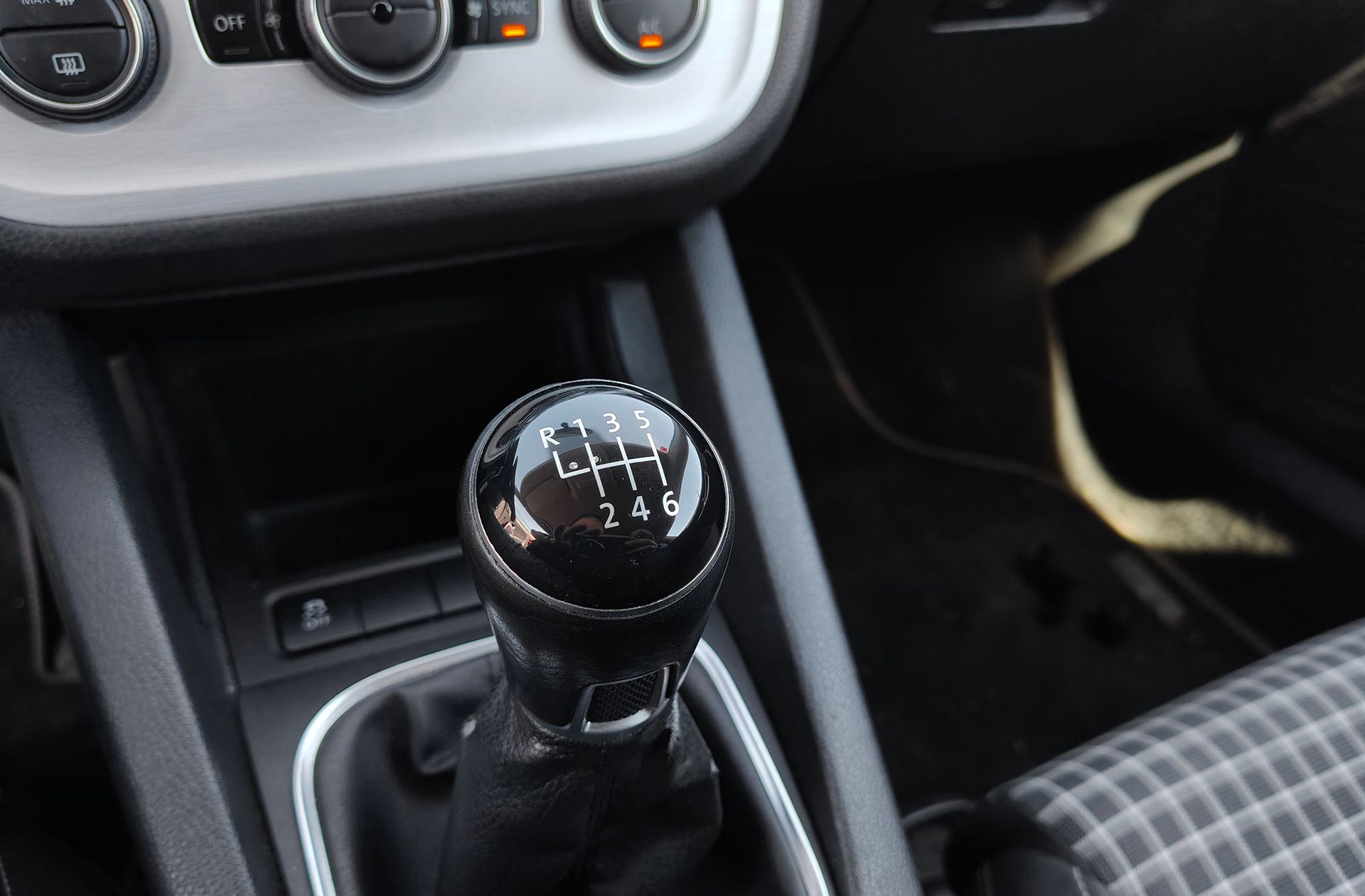 Volkswagen Scirocco Typhoon by R-Line 1.4 TSI BMT - foto 5