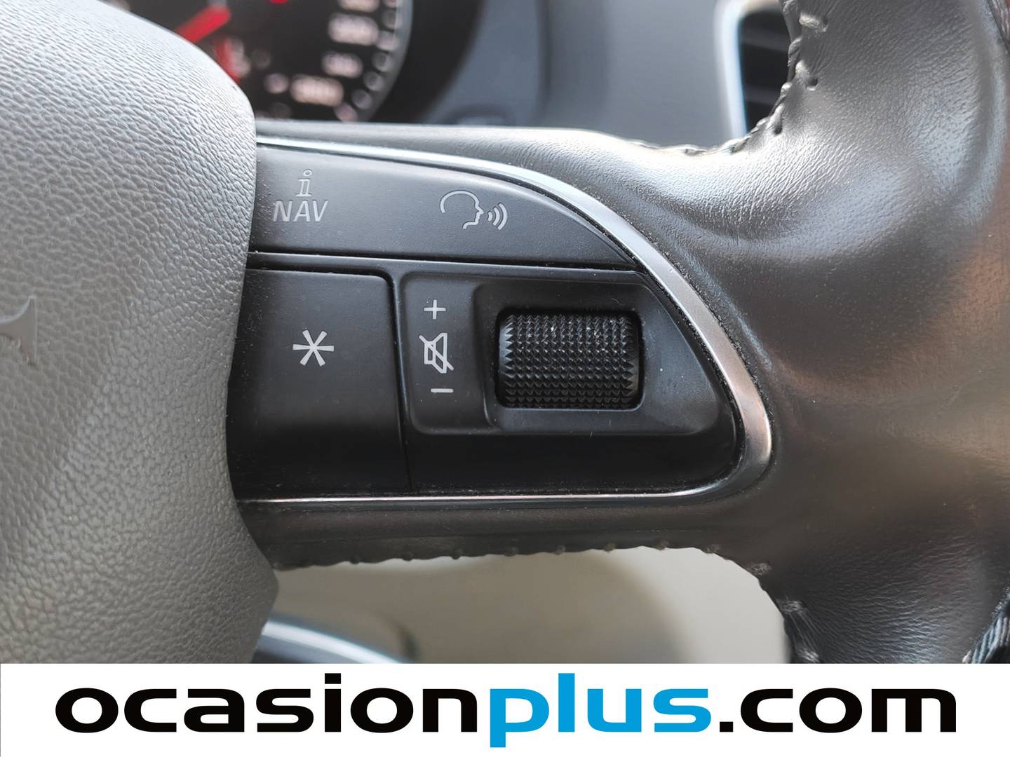 Foto Audi Q3 Audi Q3 Ambition 2.0 TDI quattro  (177 CV) S tronic