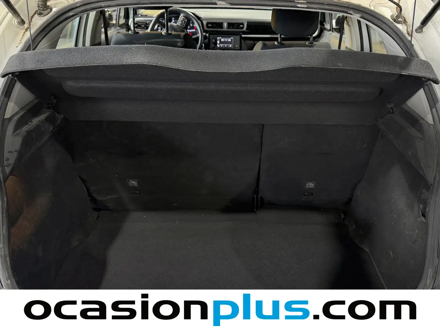 Foto Citroën C3 Citroen C3 BlueHDi 100 S&S Live Pack (100 CV)