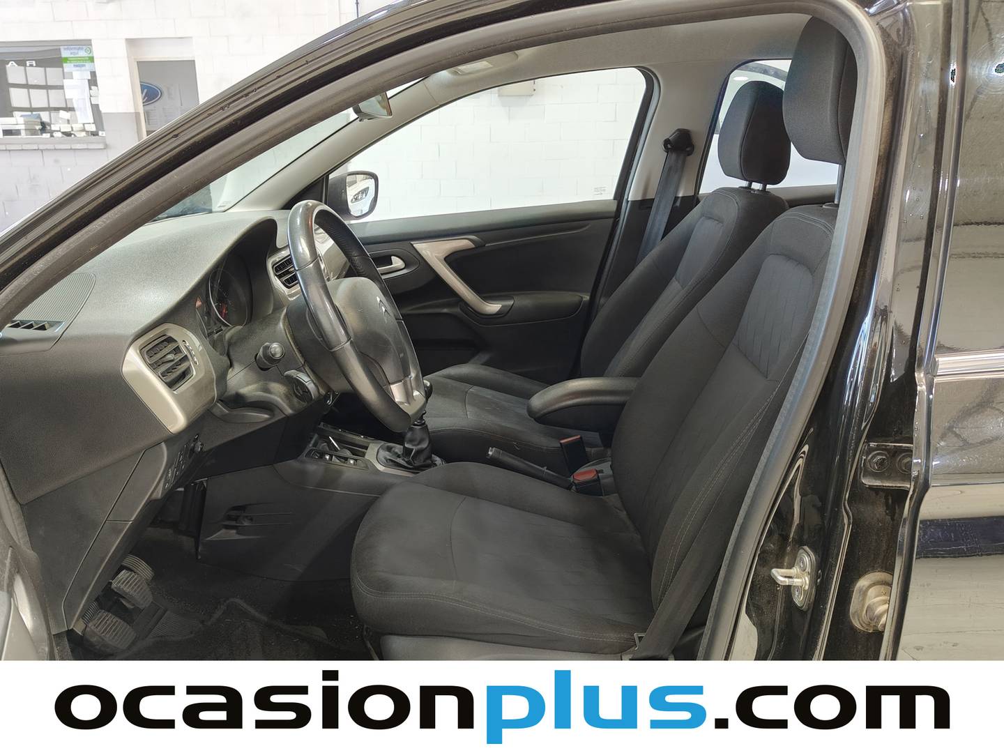 Foto asientos delanteros Citroën C-Elysée Citroën C-Elysee BlueHDi 100 Shine (102 CV)