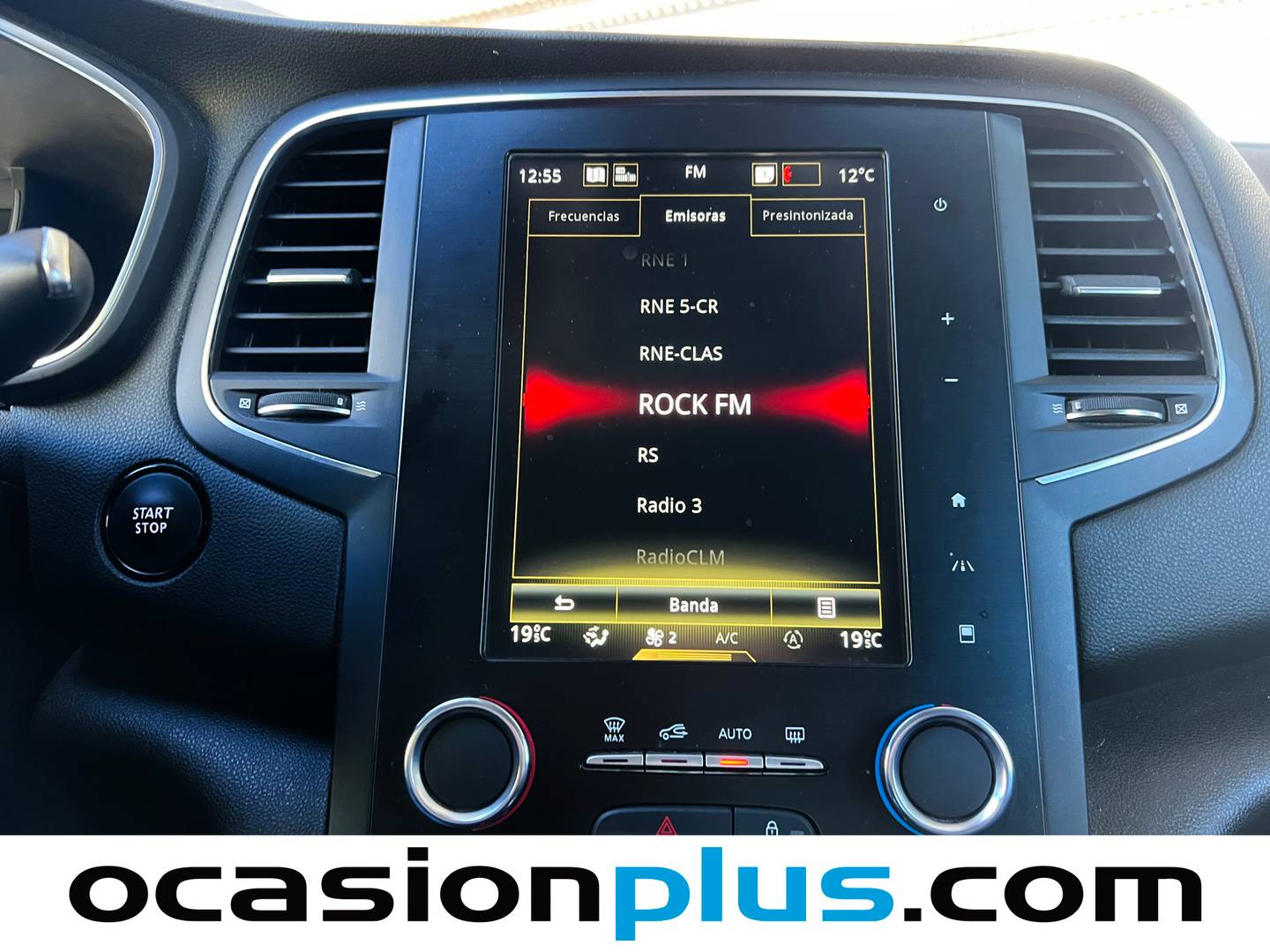 Foto Renault Mégane Renault Megane Sport Tourer Zen TCe (140 CV) GPF