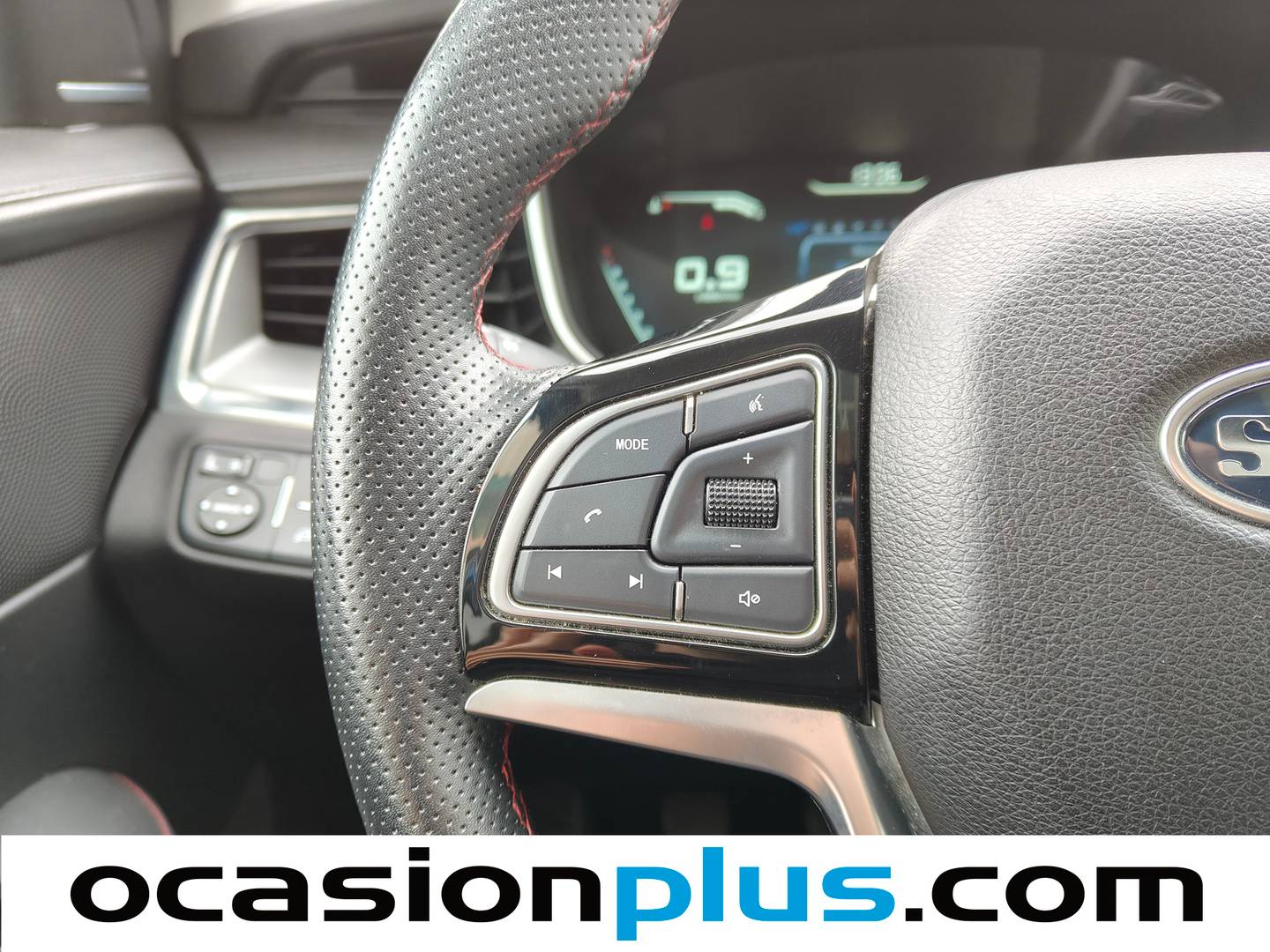 Foto SWM G01 SWM G01 1.5T Luxury (131 CV)