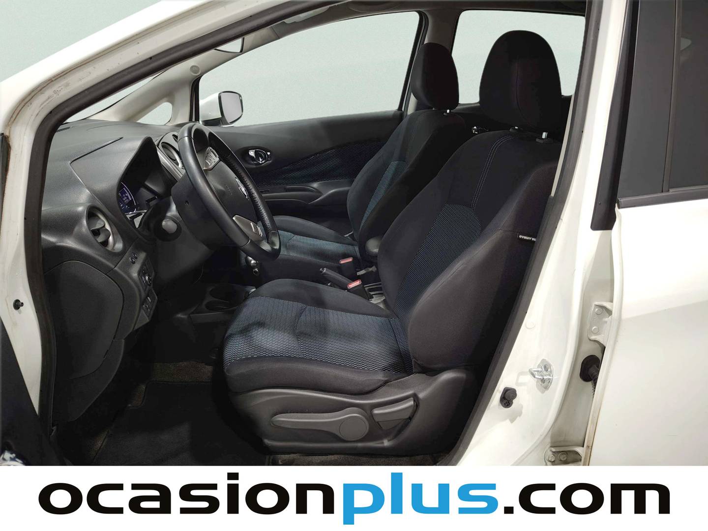 Foto asientos delanteros Nissan NOTE Nissan Note 1.2G DIG-S Tekna Sport Xtronic (98 CV)