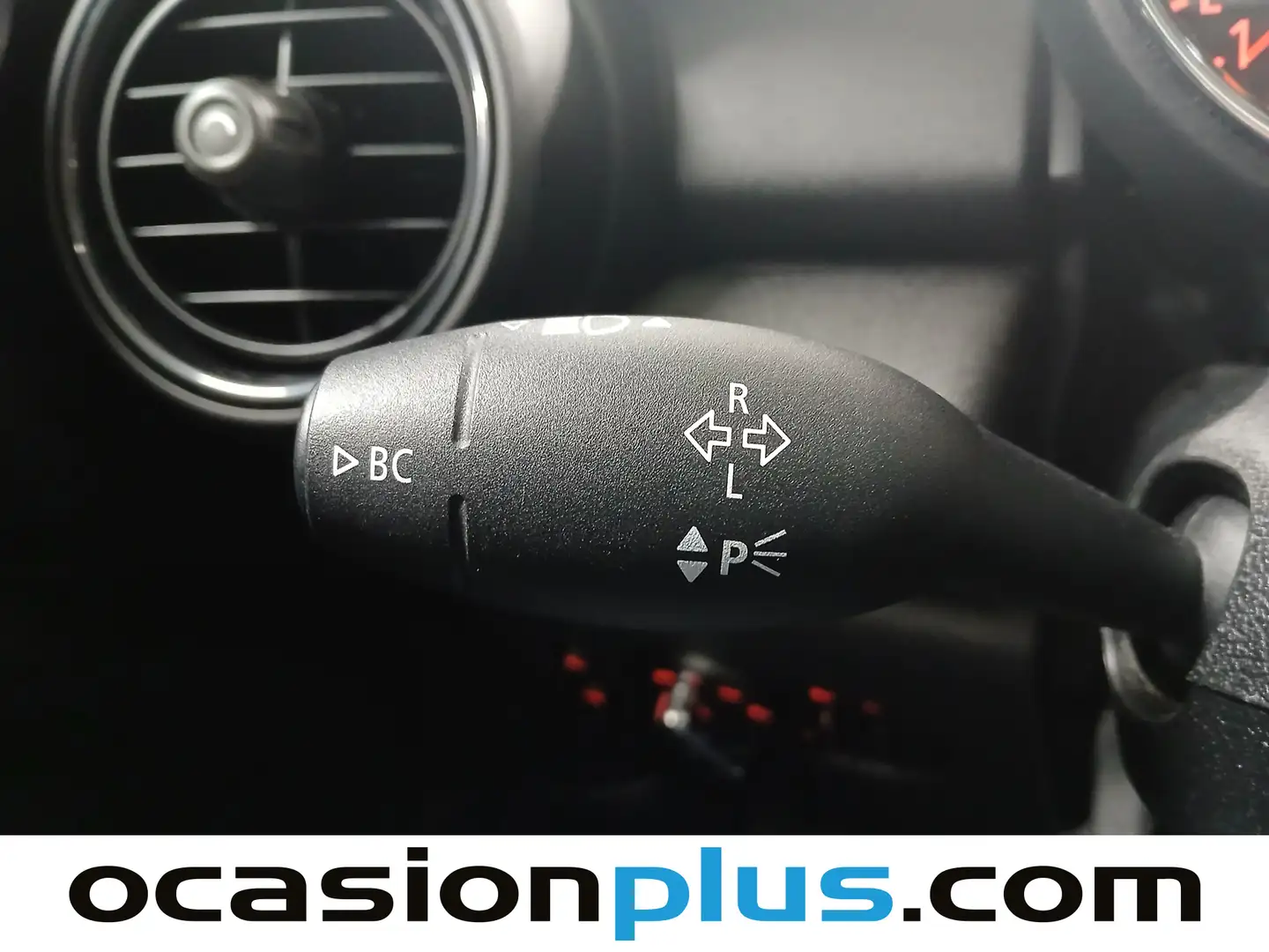 Foto Mini MINI MINI MINI 5 Puertas One (102 CV)