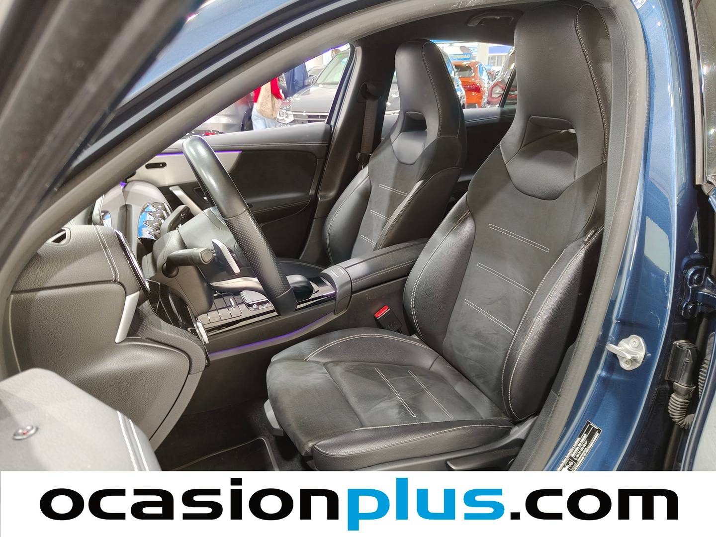 Foto asientos delanteros Mercedes Clase A Mercedes-Benz Clase A Clase A 180 d (116 CV) Pack AMG