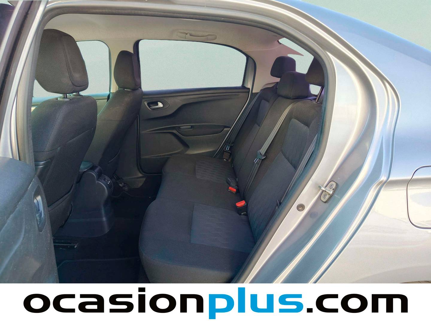 Foto asientos traseros Citroën C-Elysée Citroën C-Elysee BlueHDi 100 Shine (100 CV)