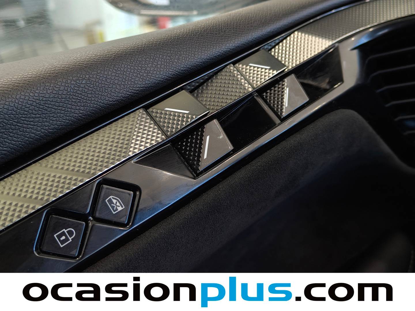DS DS 4 DS DS4 Étoile Alcantara BlueHDi (130 CV) de segunda mano