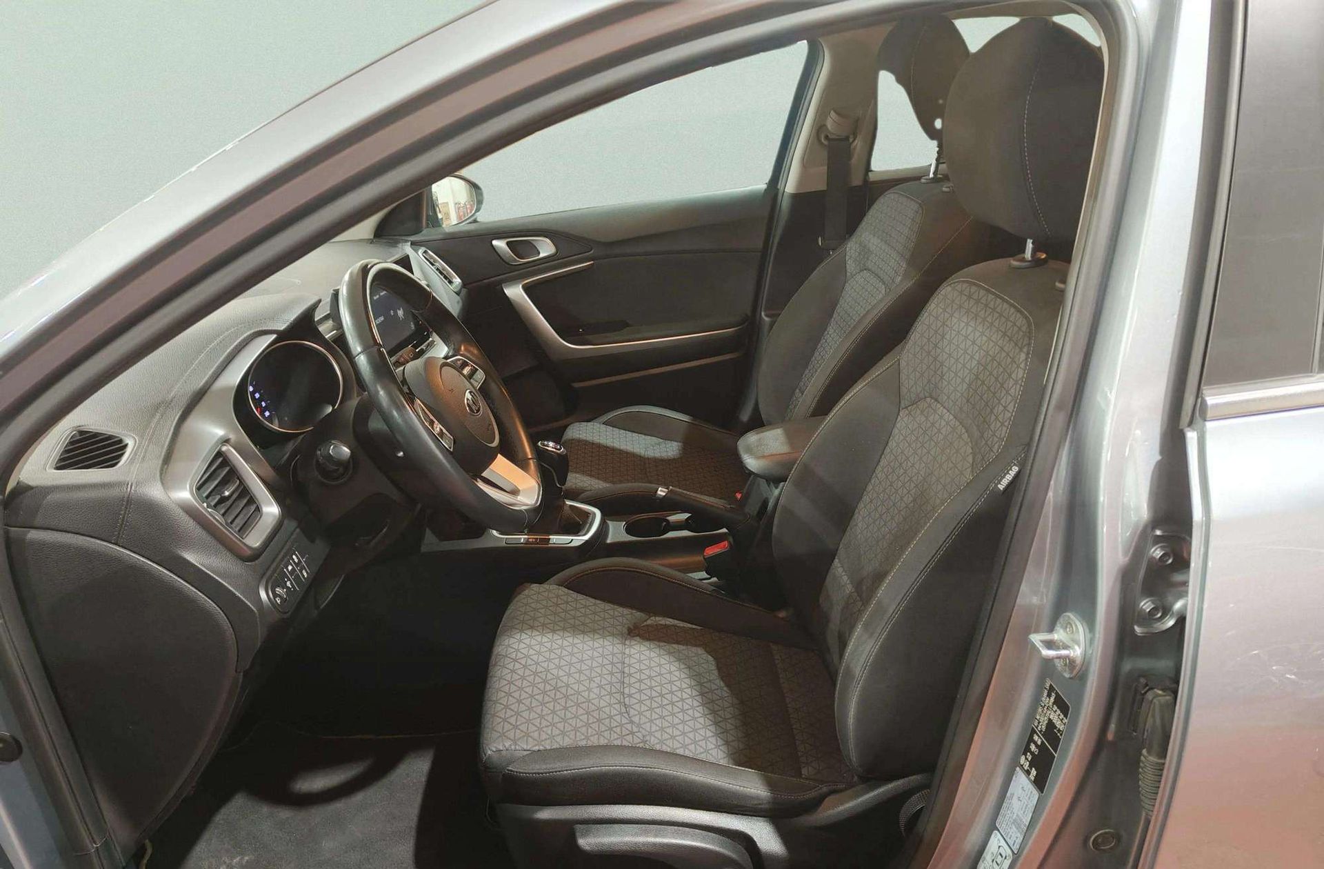 Kia Ceed 1.0 T-GDi Drive - foto 10