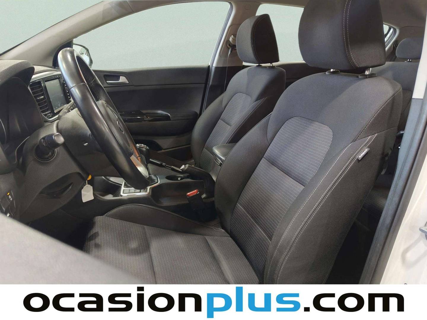 Foto asientos delanteros KIA Sportage Kia Sportage 1.6 GDi Drive 4x2 (132 CV)