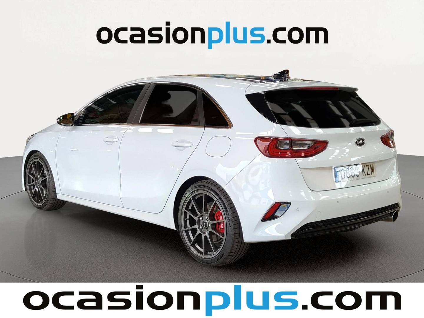 Foto trasera KIA Ceed KIA Ceed 1.4 T-GDi Tech (140 CV) izquierda