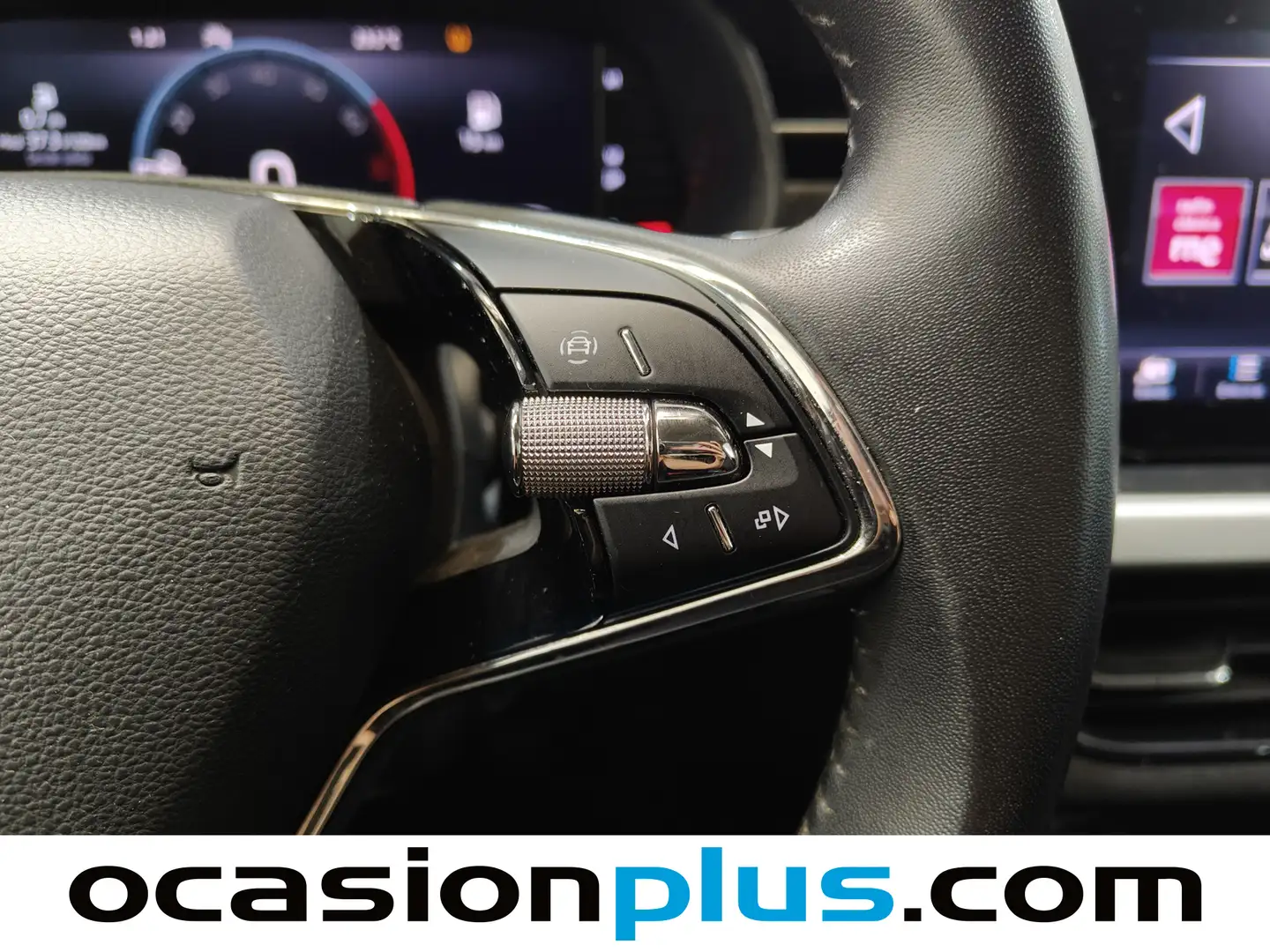 Foto Skoda Kamiq Skoda Kamiq 1.0 TSI Emotion (110 CV)