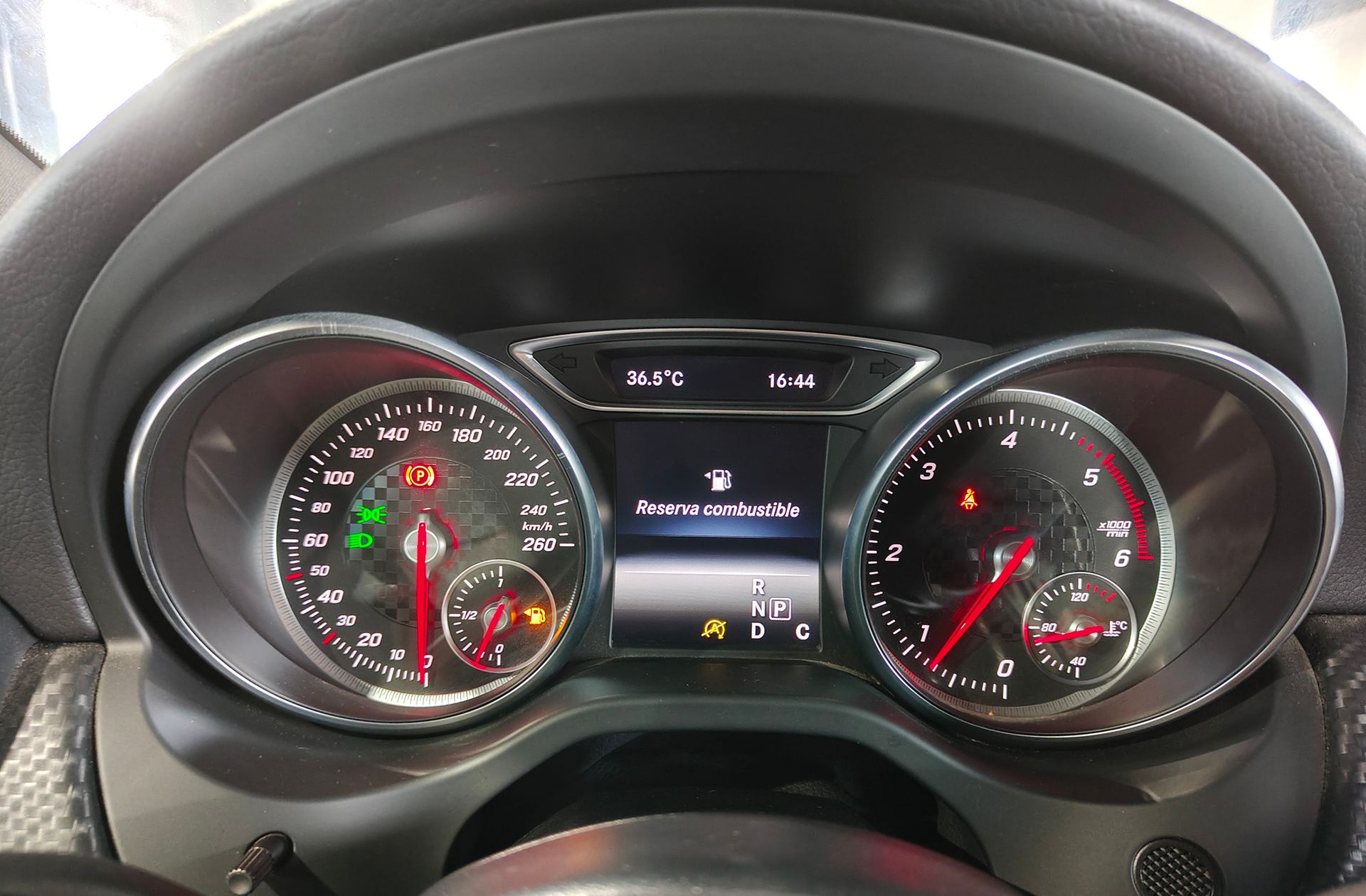 Mercedes-Benz Clase A 200 d AMG Line - foto 23