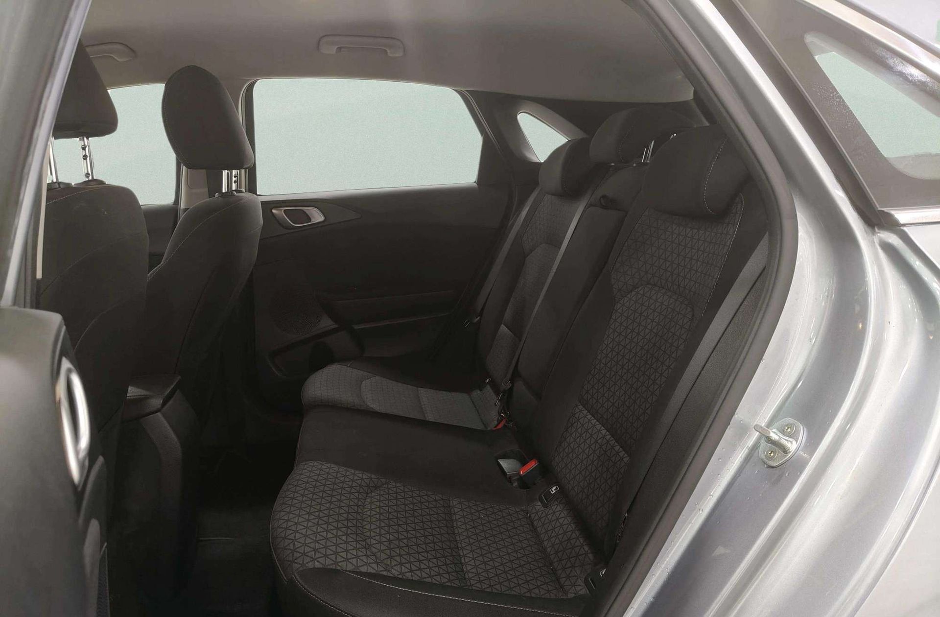 Kia Ceed 1.0 T-GDi Drive - foto 12