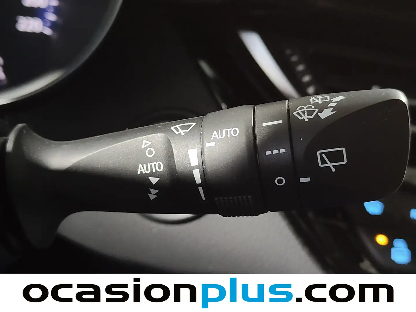 Foto Toyota C-HR Toyota C-HR 1.8 125H Active (122 CV)