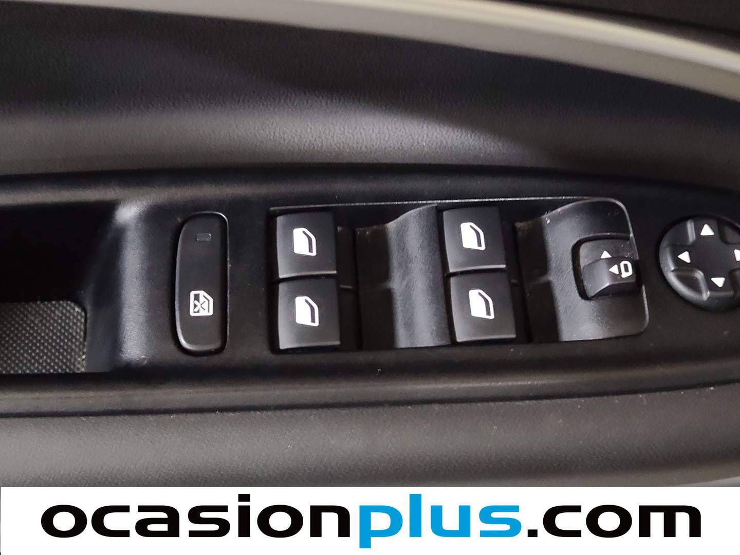 Foto Jeep Avenger Jeep Avenger 1.2 G Summit (100 CV)