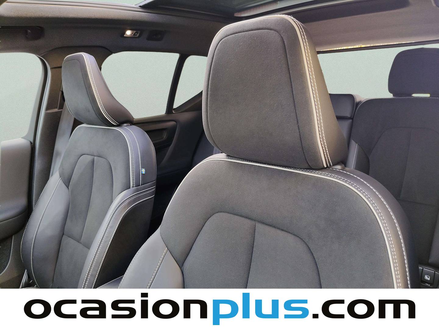 Extras y acabados del Volvo XC40 Volvo XC40 T3 R-Design Auto (163 CV)