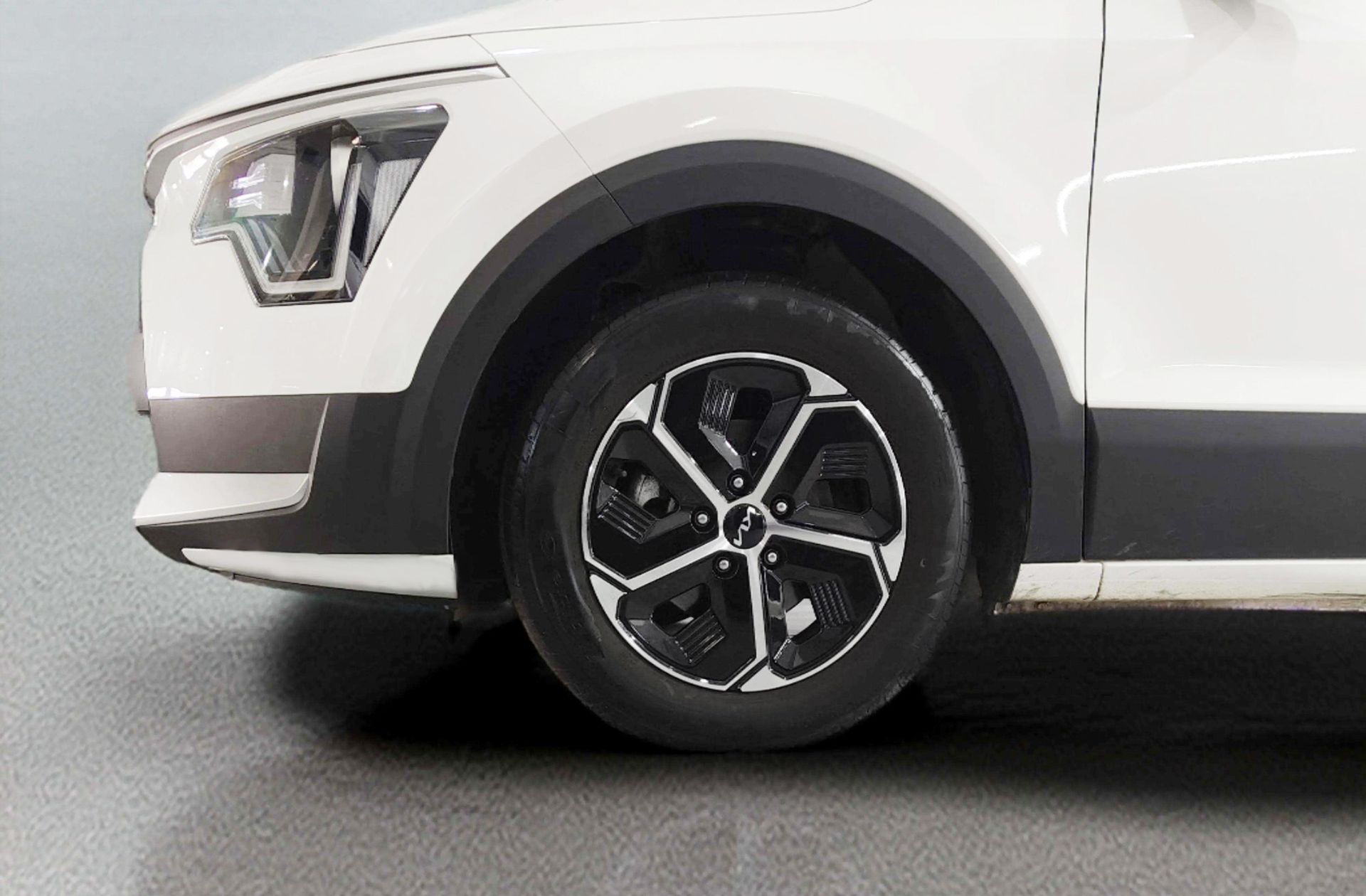 Kia Niro 1.6 GDi HEV Concept - foto 32