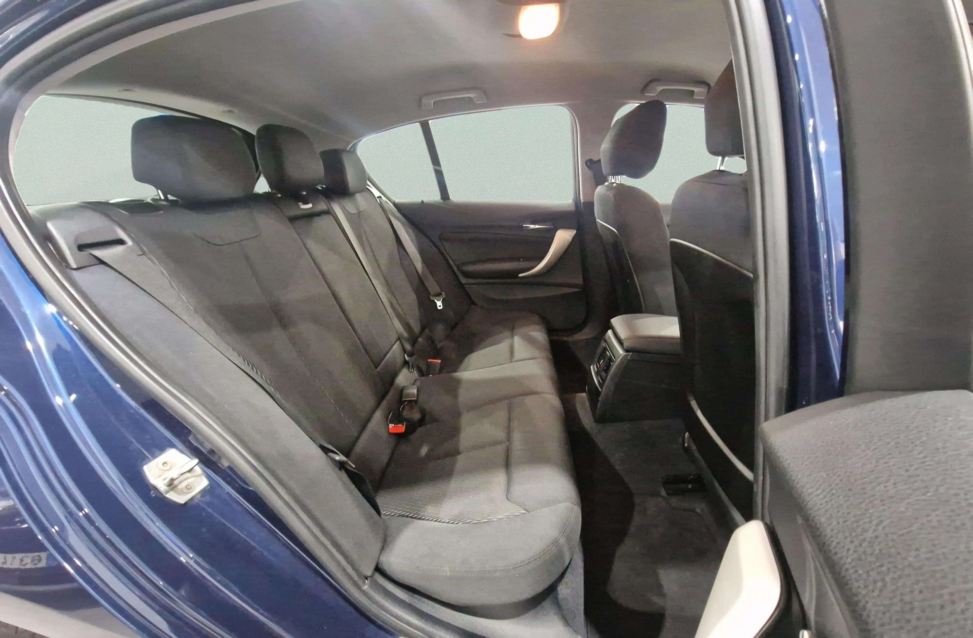 BMW Serie 1 116d Efficient Dynamics - foto 13