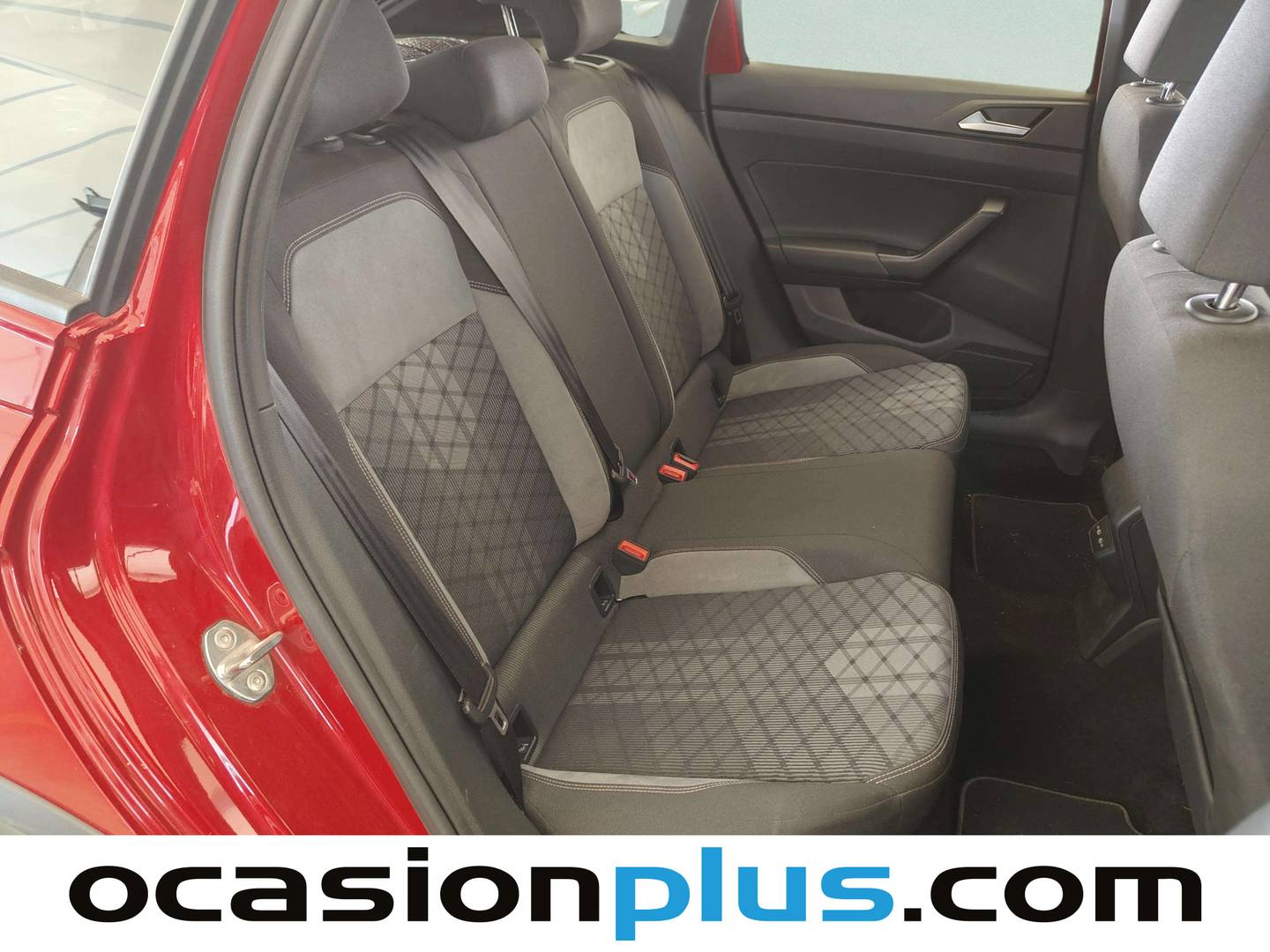 Foto Volkswagen Taigo Volkswagen Taigo R-Line 1.0 TSI (110 CV)