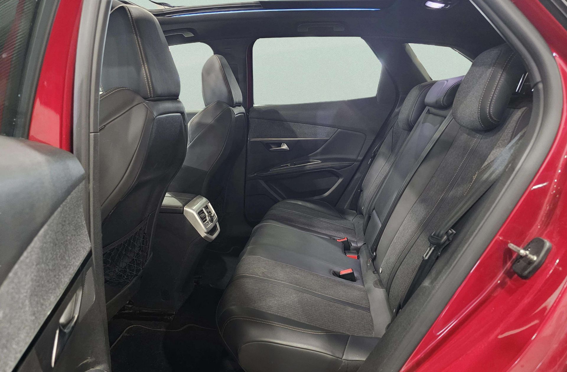 Peugeot 3008 PureTech 130 GT Line - foto 15