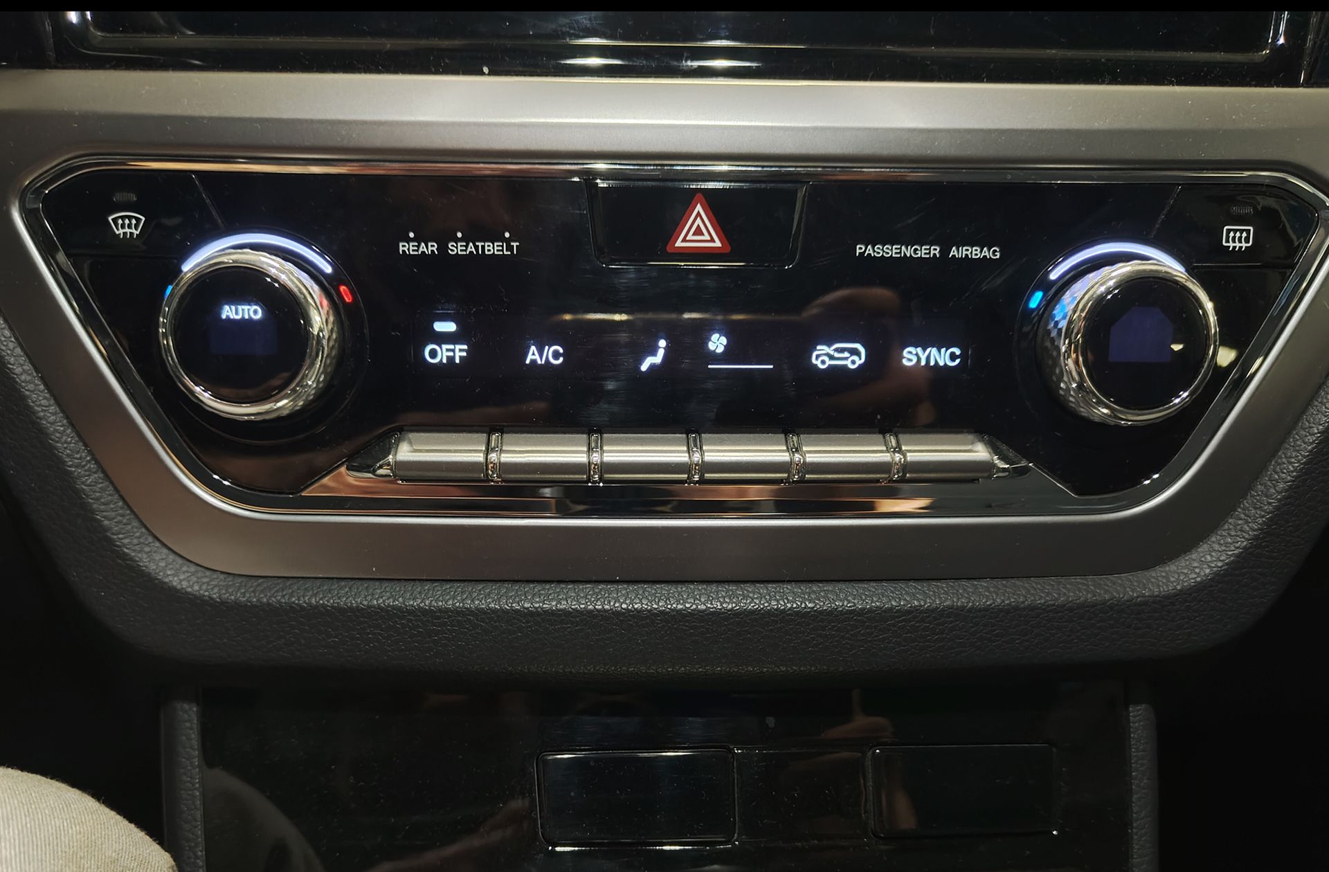 SsangYong Korando G15T Urban Plus - foto 27
