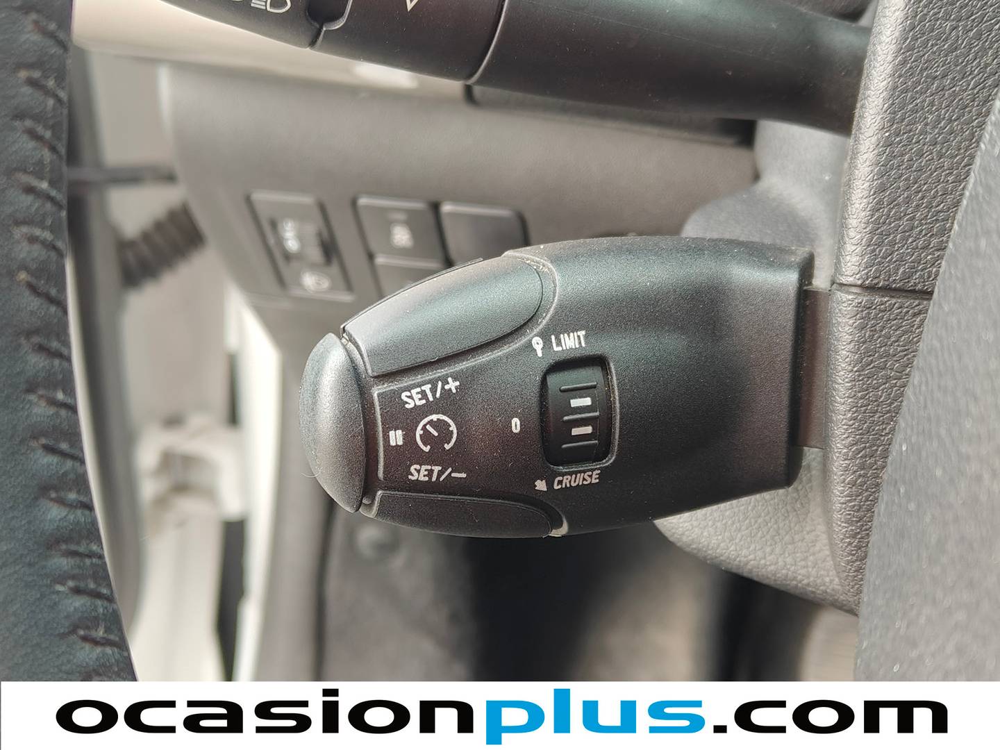 Citroën C-Elysée Citroen C-Elysee PureTech 82 Shine (82 CV) seminuevo