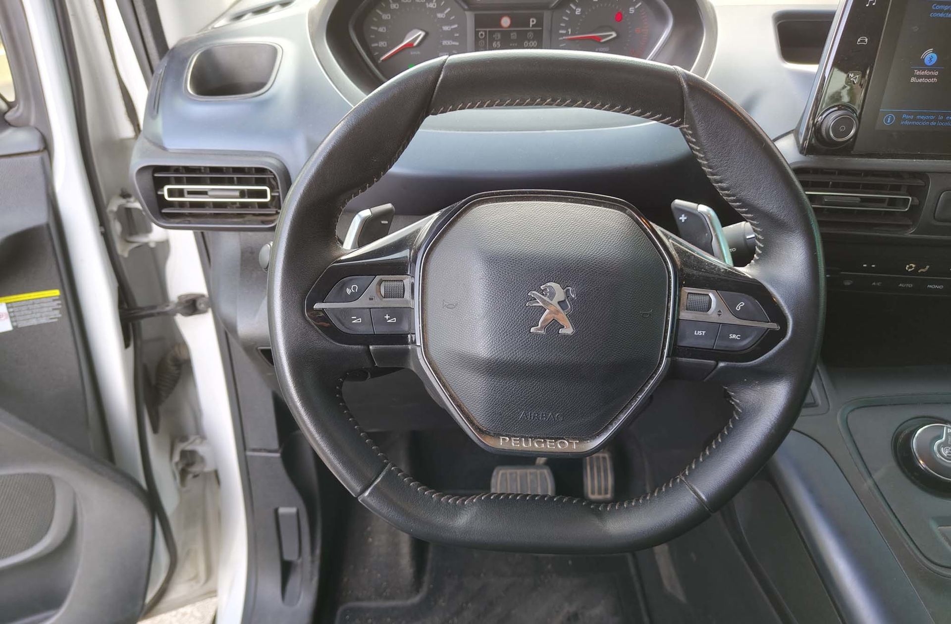 Peugeot Rifter Allure Standard PureTech EAT8 - foto 20