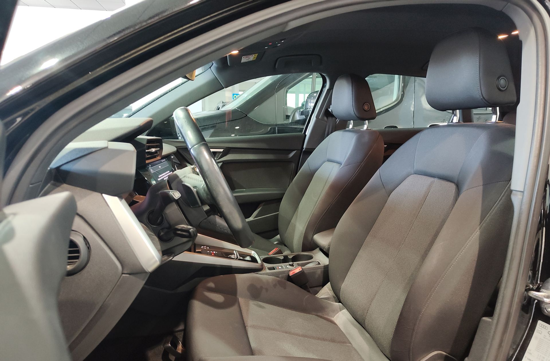 Audi A3 Sportback 30 TFSI S tronic - foto 10