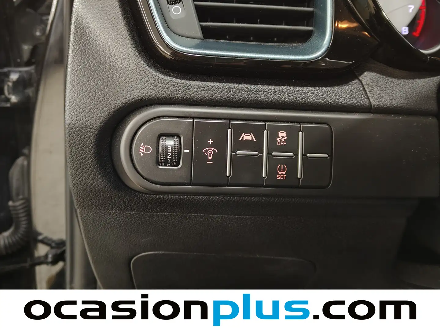 Foto KIA Ceed Tourer Kia Ceed Tourer 1.0 MHEV Style Edition DCT (100 CV)