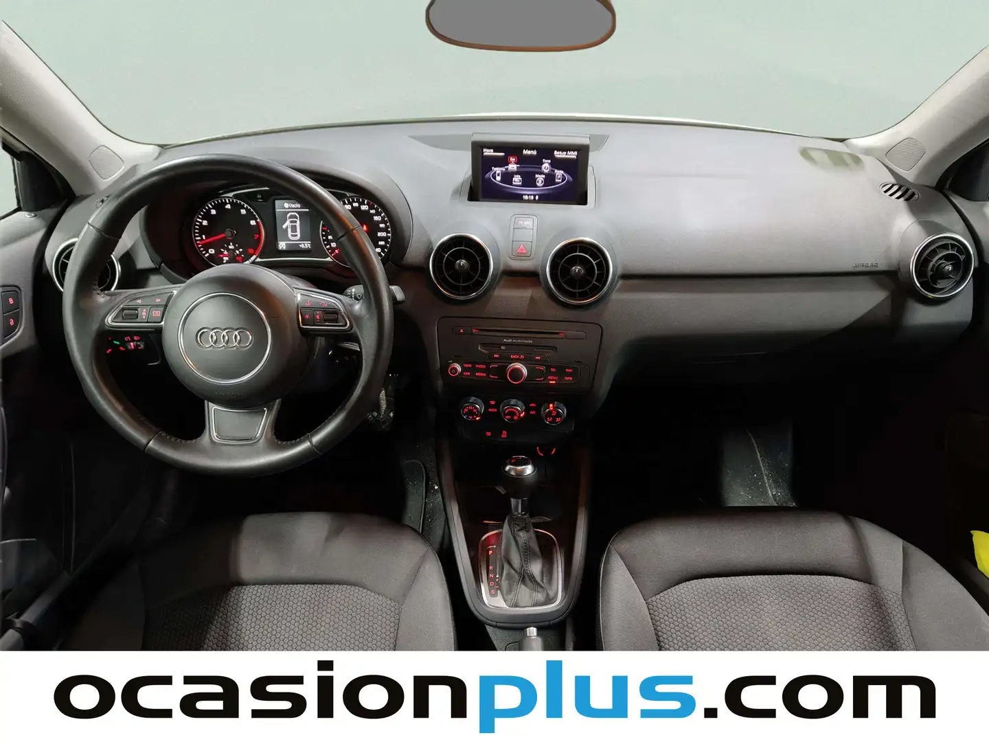 Foto Audi A1 Audi A1 Attraction 1.4 TFSI (122 CV) S tronic