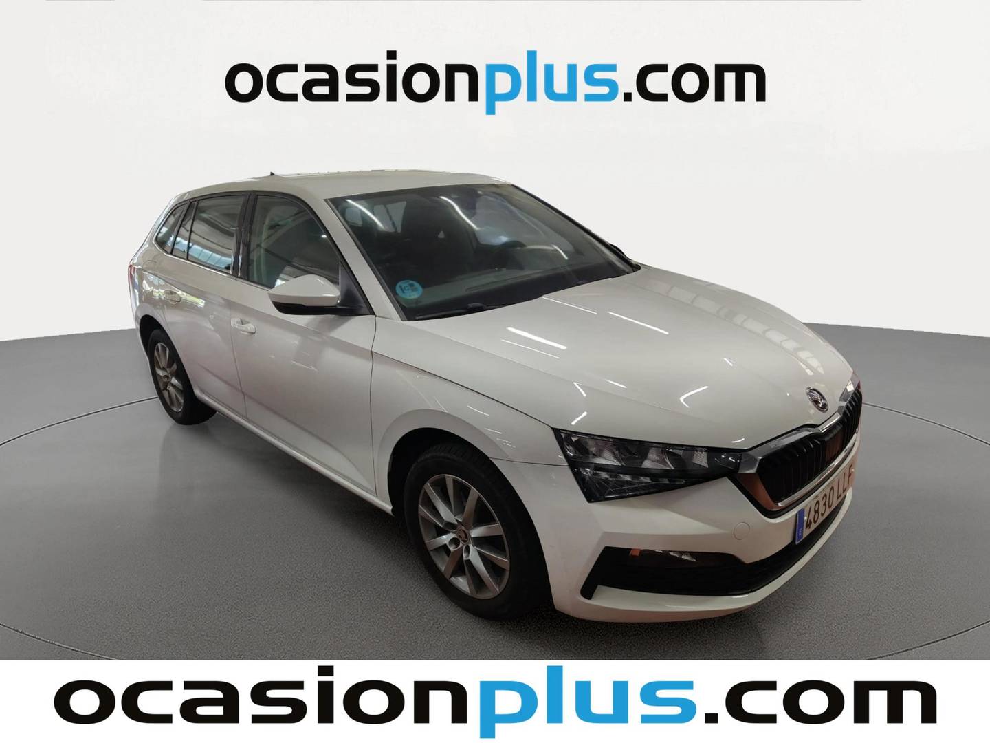 Foto delantera Skoda Scala Skoda Scala 1.6 TDI Ambition DSG (115 CV) derecha