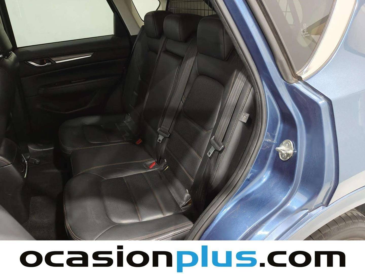 Foto asientos traseros Mazda CX-5 Mazda CX-5 2.0 G Zenith Black 2WD AT (165 CV)