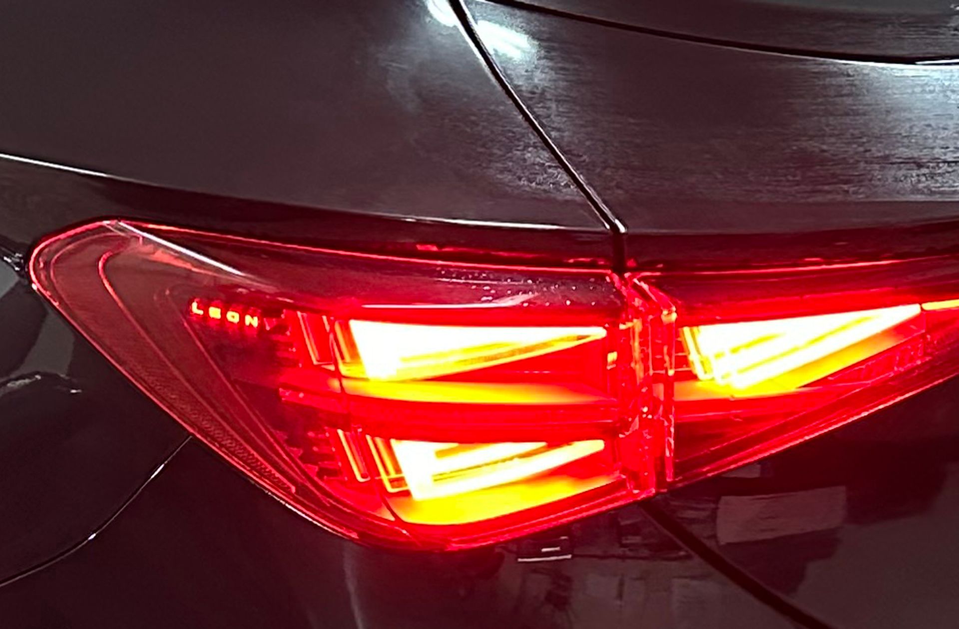 Cupra León 1.5 TSI e-Hybrid DSG - foto 16