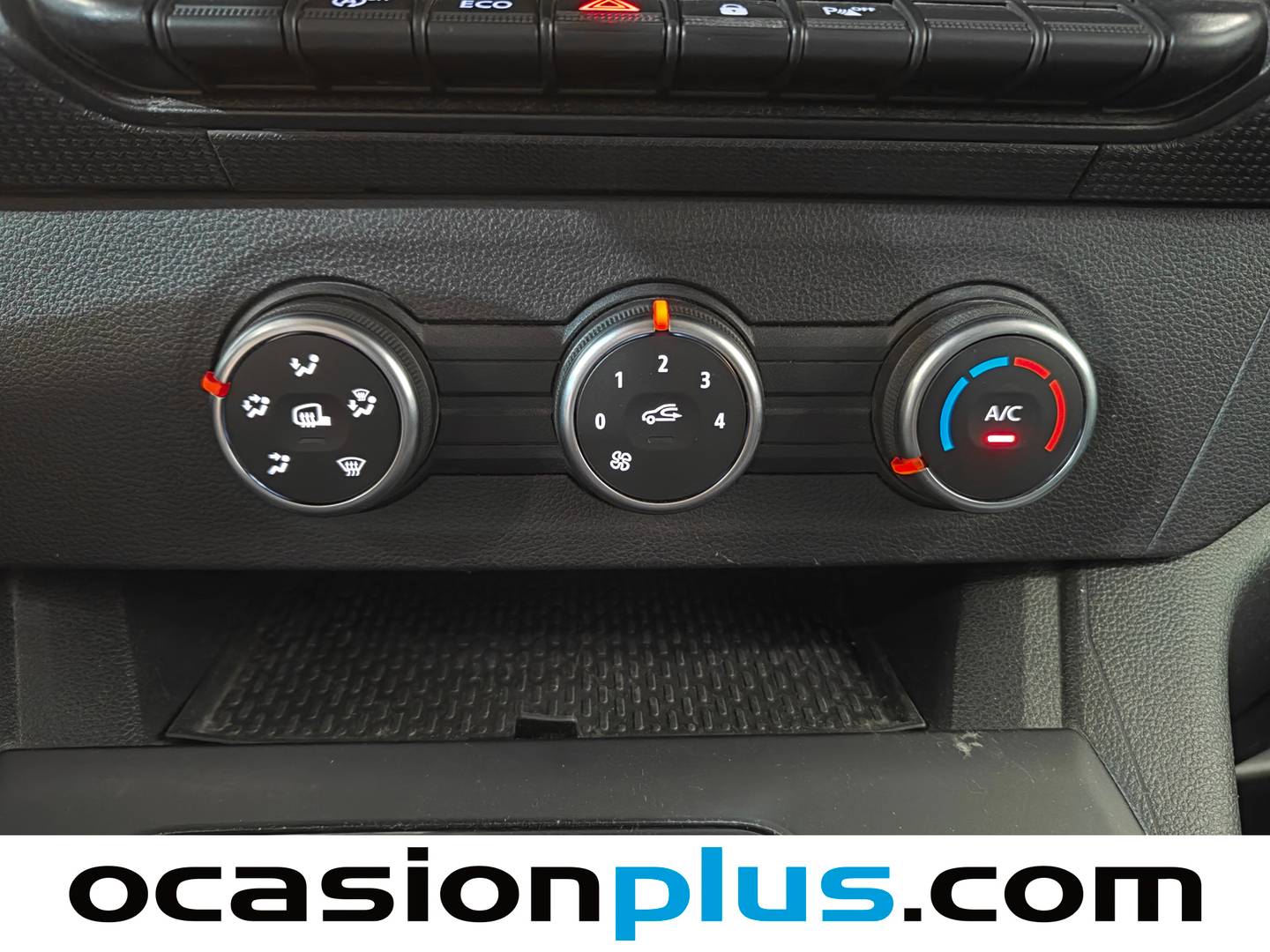 Extras y acabados del Renault Kangoo Furgón Renault Kangoo Furgon L1 1.5 Blue  (95 CV)