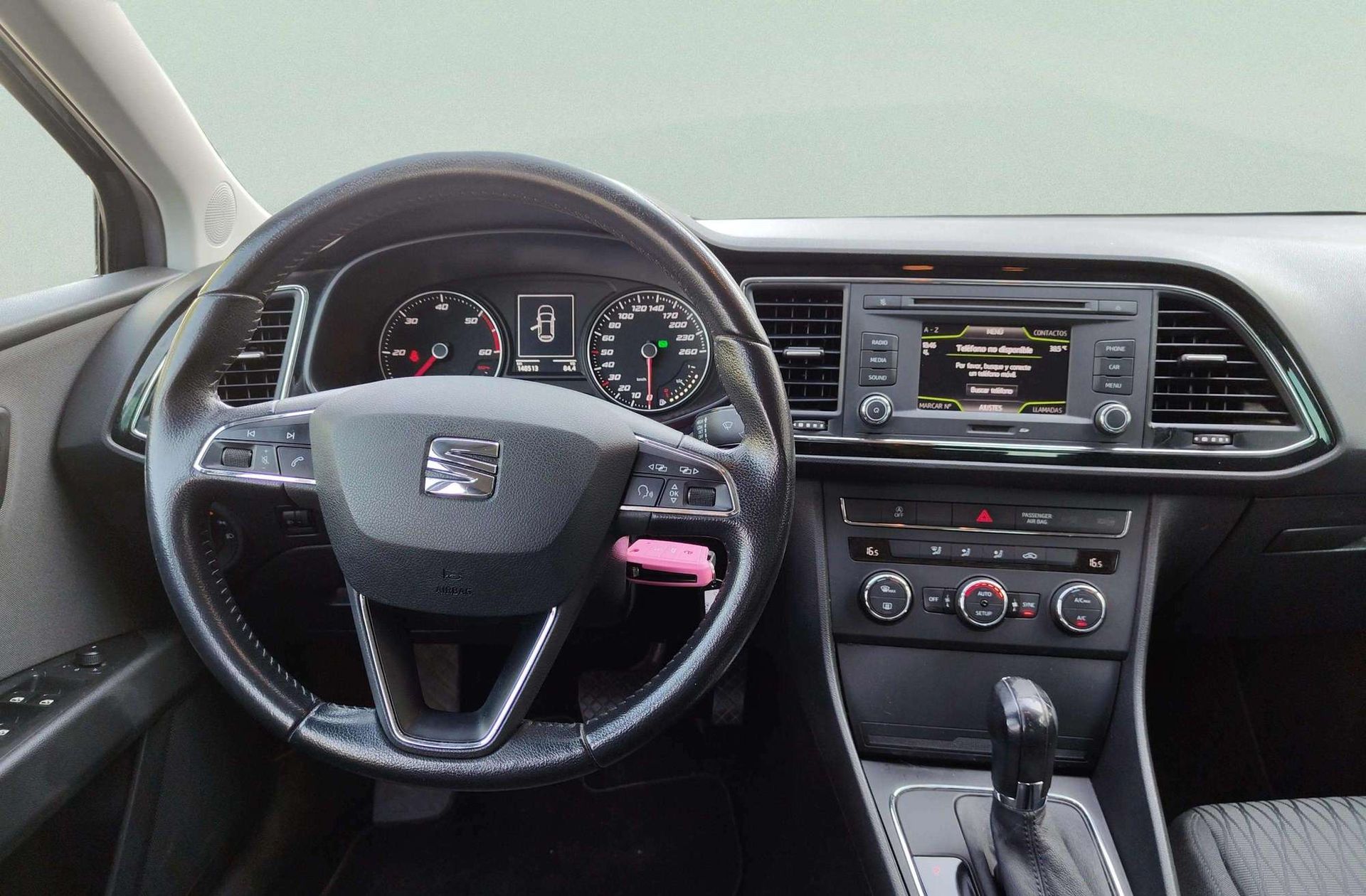SEAT León 1.6 TDI CR Style DSG - foto 24