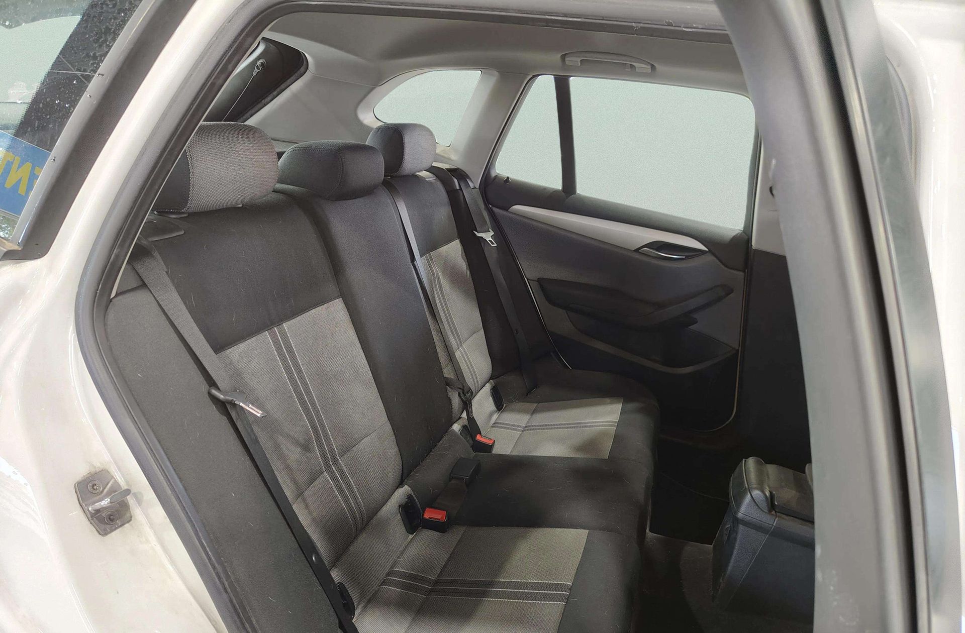 BMW X1 sDrive18d - foto 13