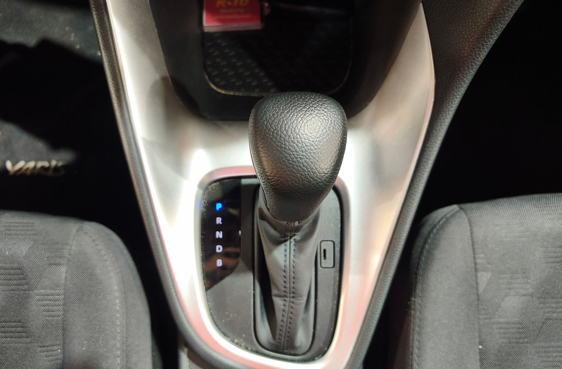 Toyota Yaris 120H Active Plus - foto 5