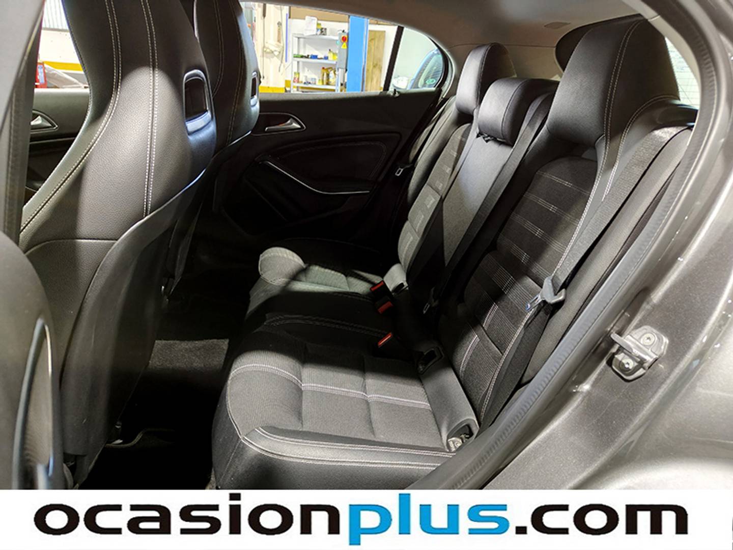 Foto asientos traseros Mercedes GLA Mercedes-Benz GLA 200 d (136 CV)