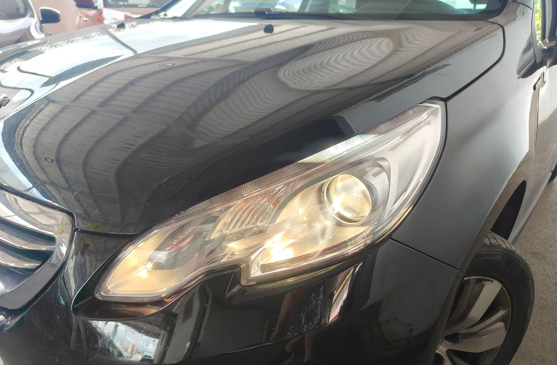 Peugeot 2008 BlueHDi 100 Style - foto 13