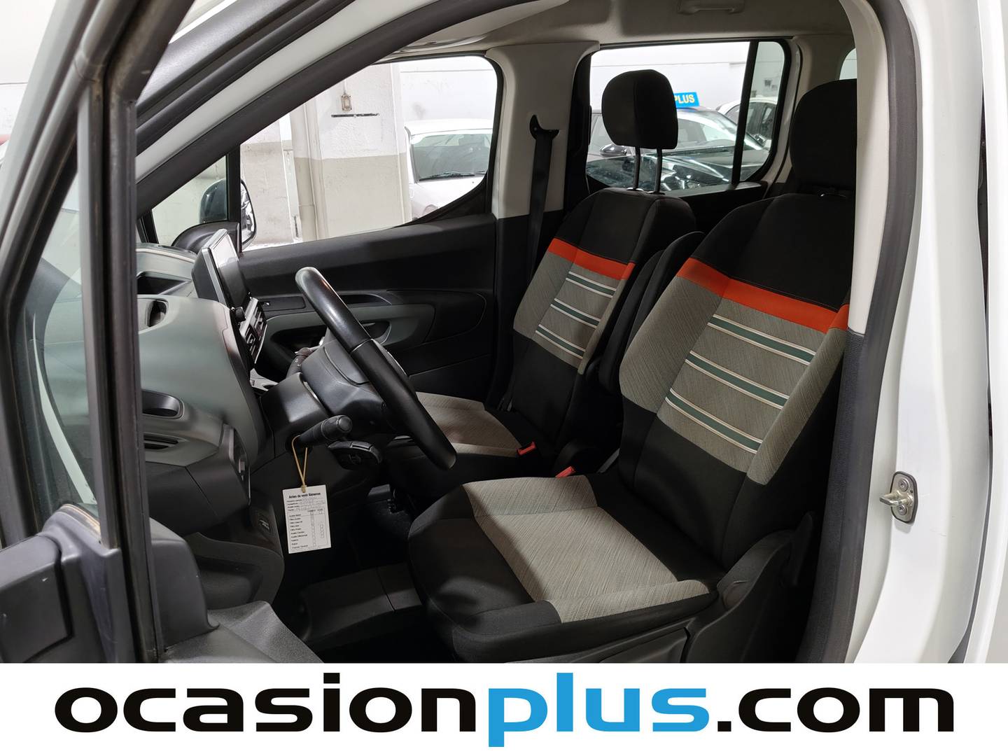 Foto asientos delanteros Citroën Berlingo Citroën Berlingo BlueHDi 130 S&S Talla M Shine (130 CV)