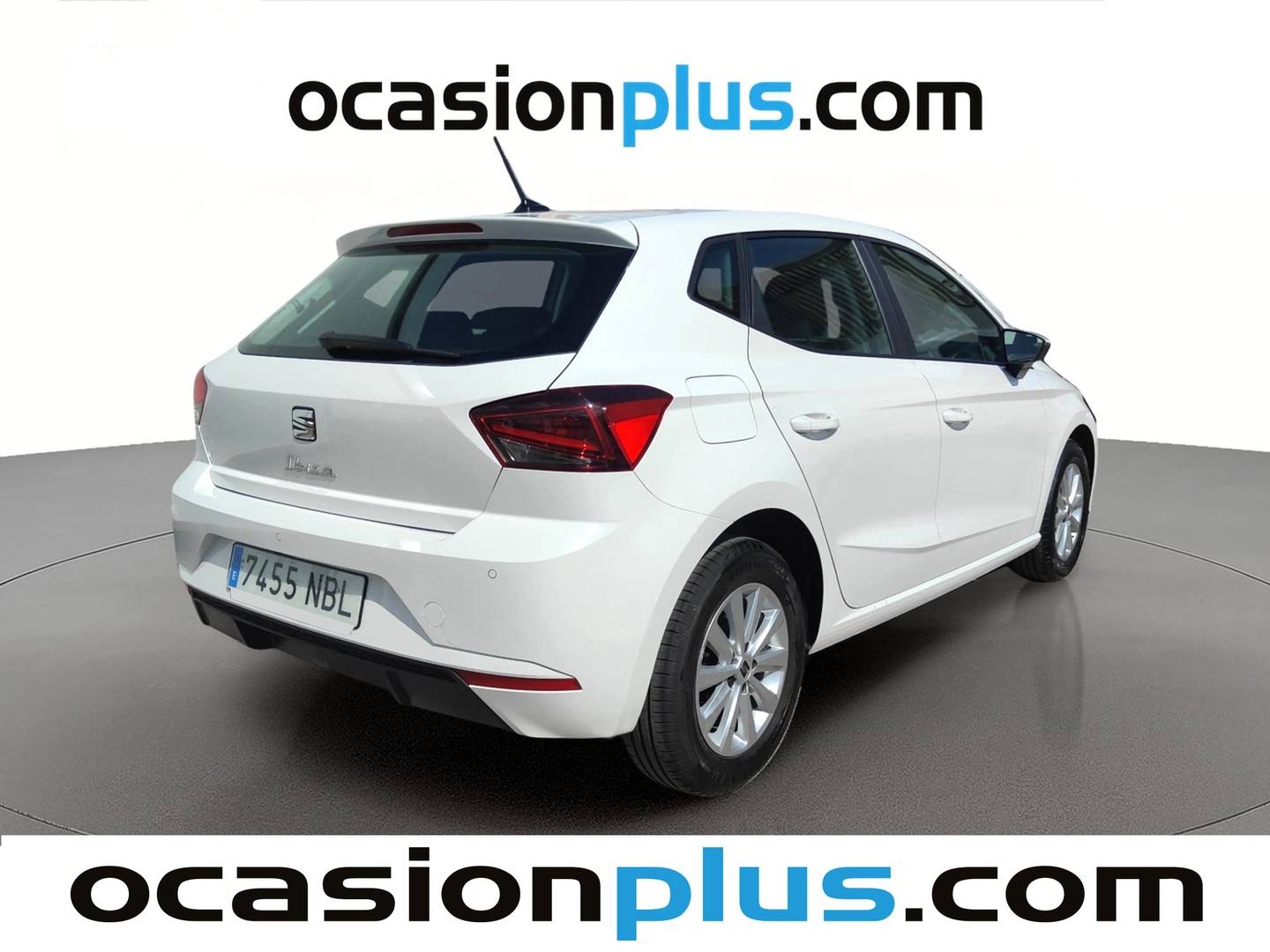 Foto trasera Seat Ibiza Seat Ibiza 1.0 MPI Reference Salta (80 CV) derecha