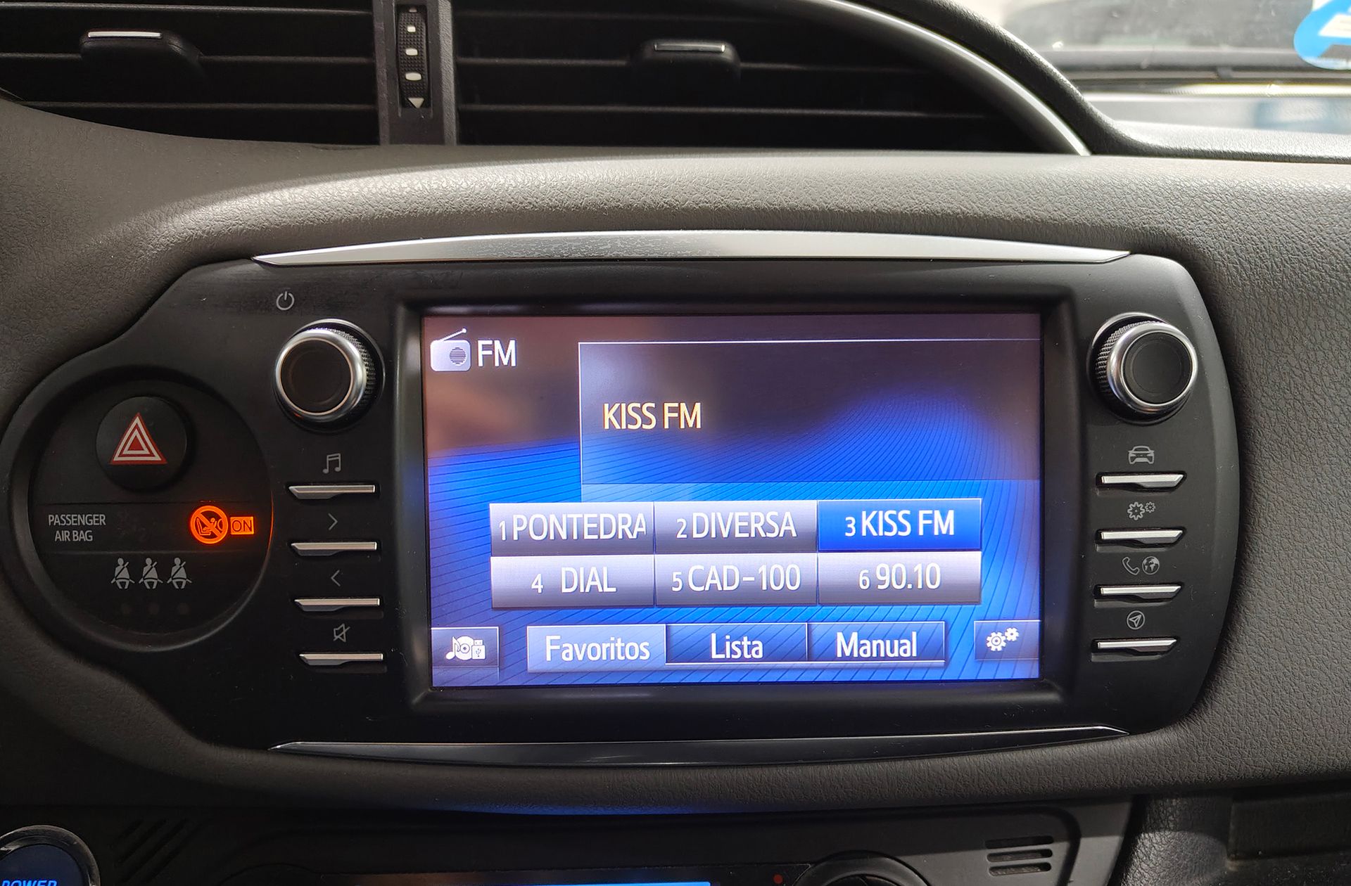 Toyota Yaris 1.5 Hybrid Active - foto 31